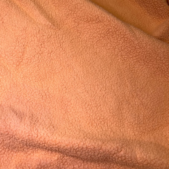 Soft and Fuzzy Honey-Yellow Pullover ๐ฏ - Picture 4 of 4